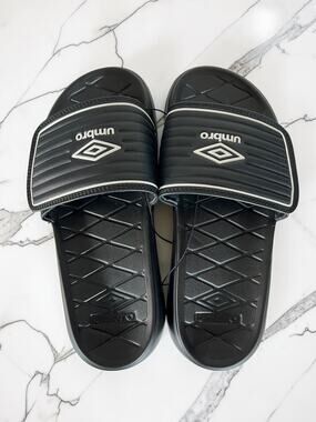 Umbro CFM Adjustable Slides Men’s Size 9 Black White Sport Sandals New